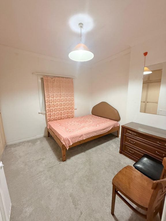 Property photo 1 of 2