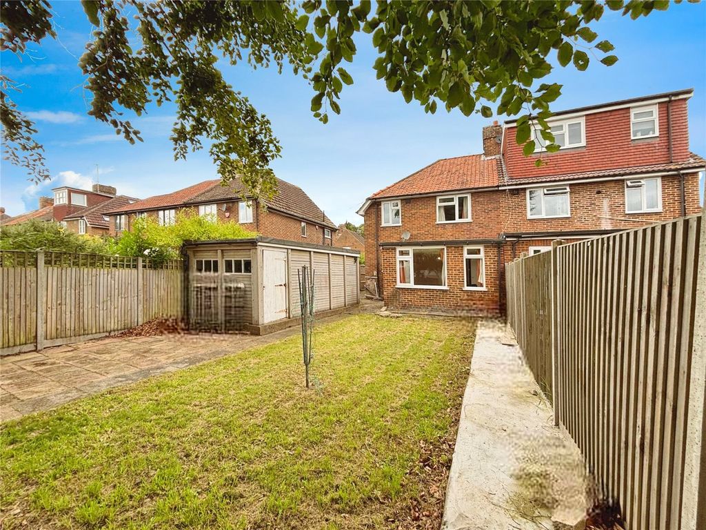 Property photo 3 of 11 Picture No. 11