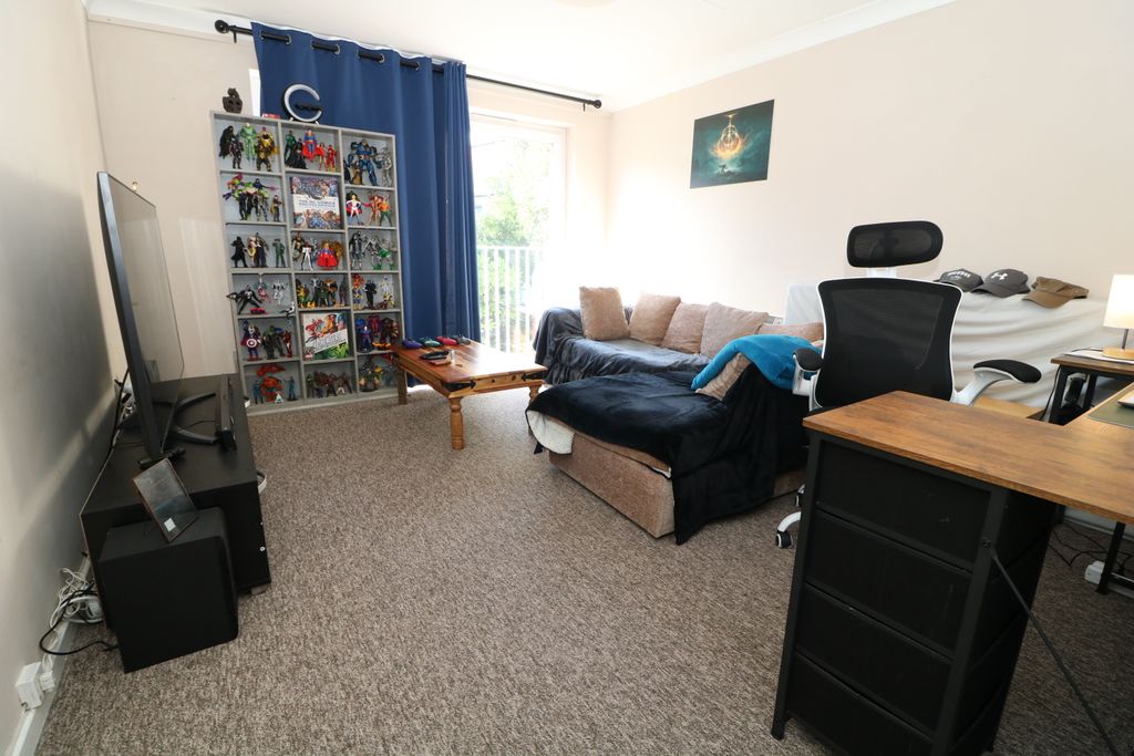 Property photo 2 of 7