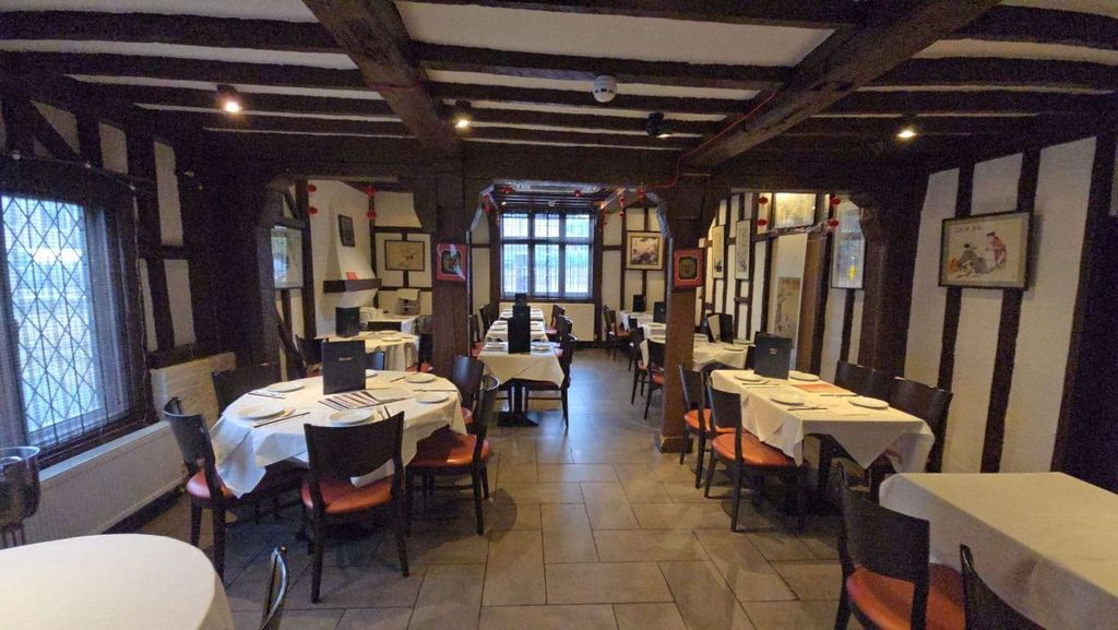 Property photo 2 of 39