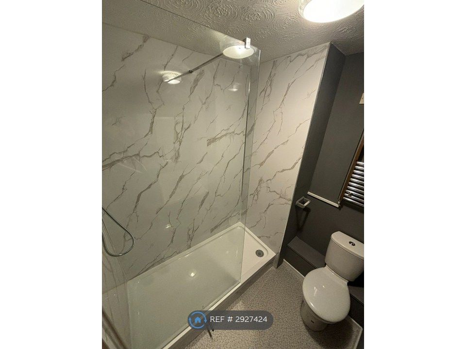 Property photo 3 of 8 Shower Room