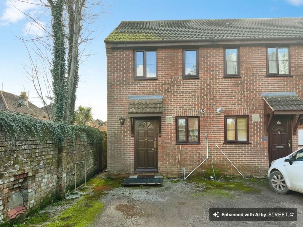 Property photo 1 of 8