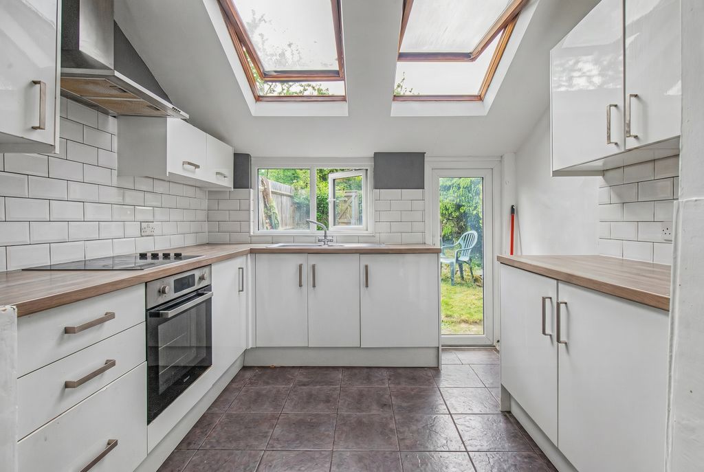 Property photo 2 of 18 Kitchen - Angle 1
