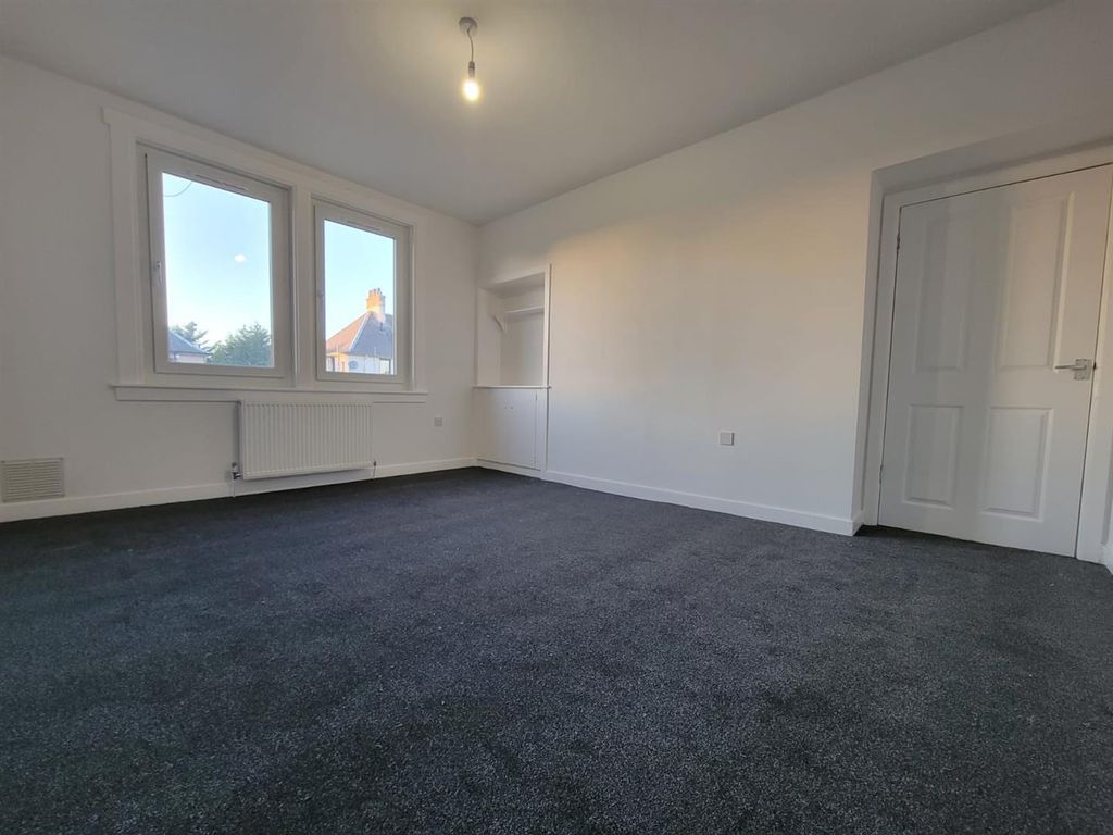 Property photo 2 of 11 Rdc0321Glei Lounge (4).Jpg