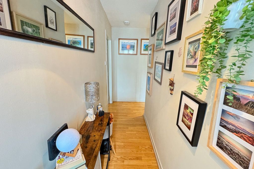 Property photo 2 of 12 Hall