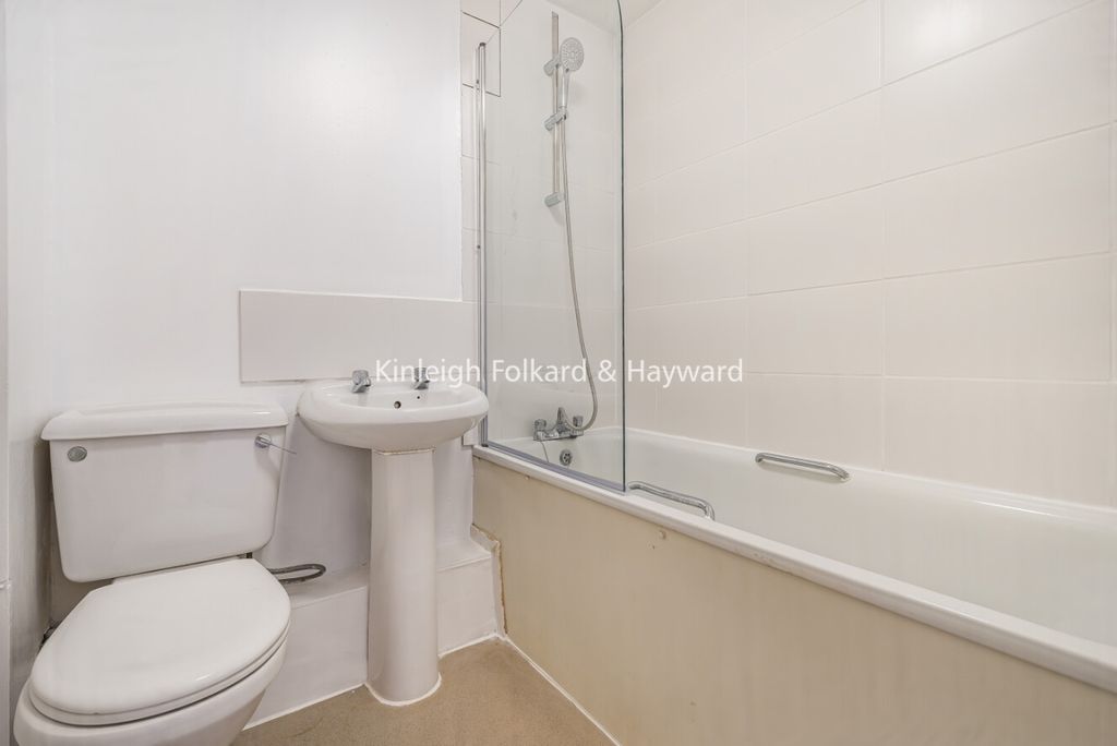 Property photo 3 of 7 5Ffc4004-828c-4A92-B