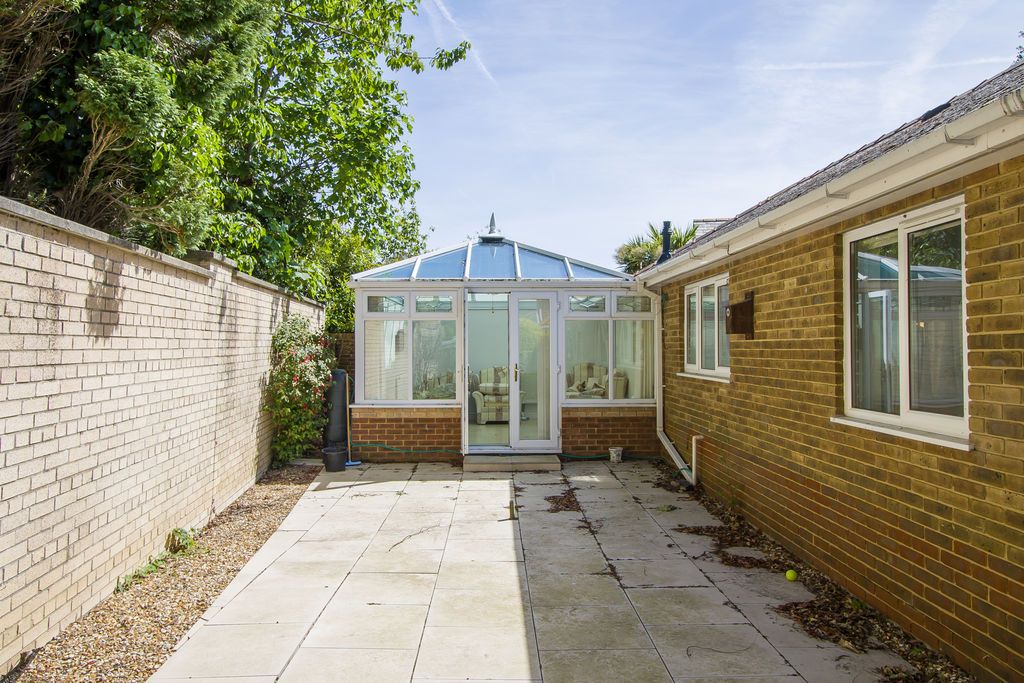 Additional image 12 of 3 bed detached bungalow for saleRaisdale Gardens, Penarth CF64