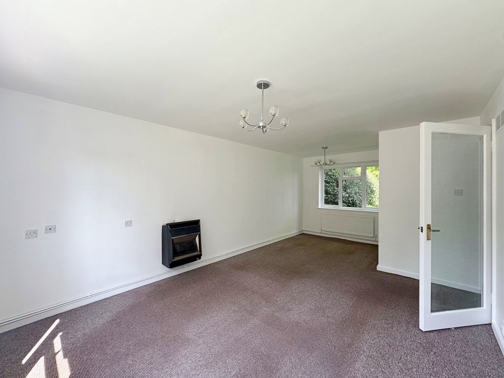 Additional image 8 of 2 bed flat for saleWebster Avenue, Kenilworth CV8