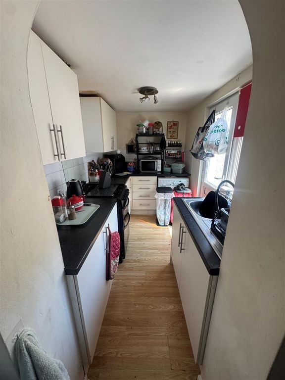 Property photo 3 of 11 4.Jpg