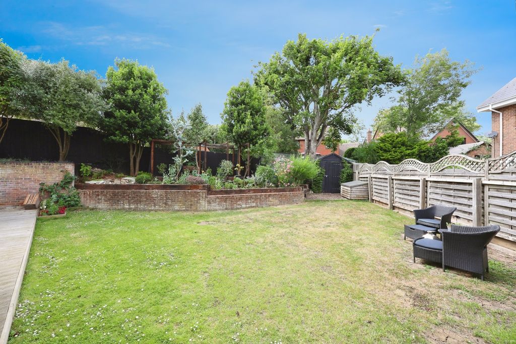 Property photo 3 of 20 Photo