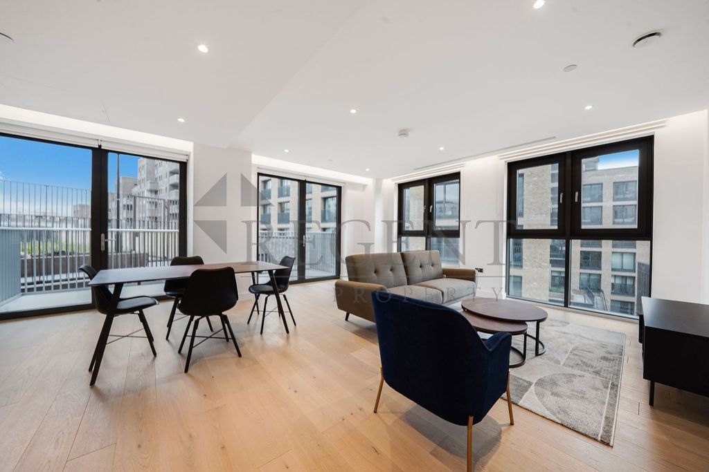 Property photo 2 of 19 Open Plan