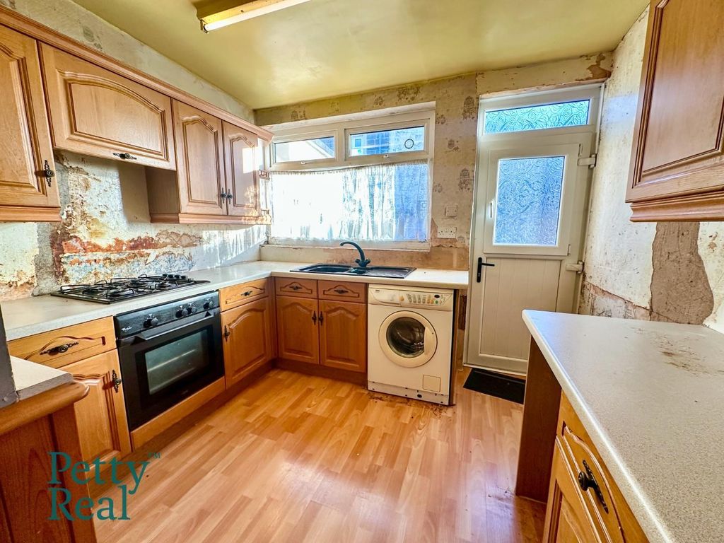 Property photo 2 of 8 97Be0186-F4Fd-4B72-862E-03D78053D356.Jpeg