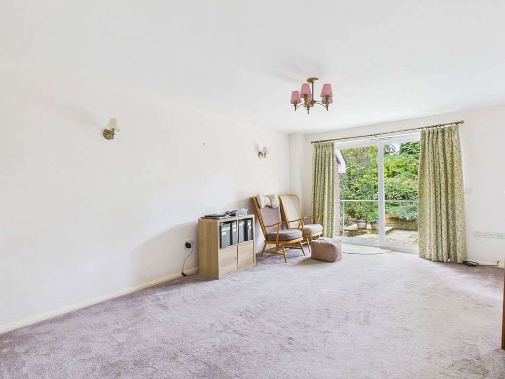 Property photo 3 of 13