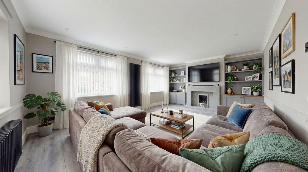 Property photo 3 of 31 Living Room - Potential