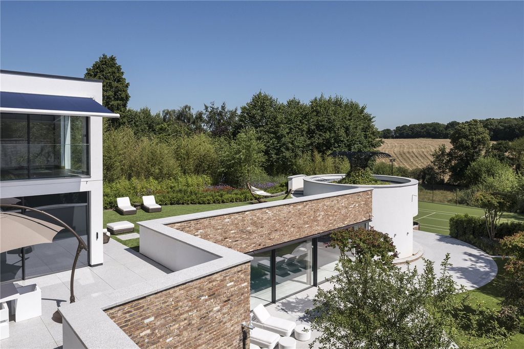 Additional image 8 of 6 bed detached house for saleThe Warren, Radlett WD7
