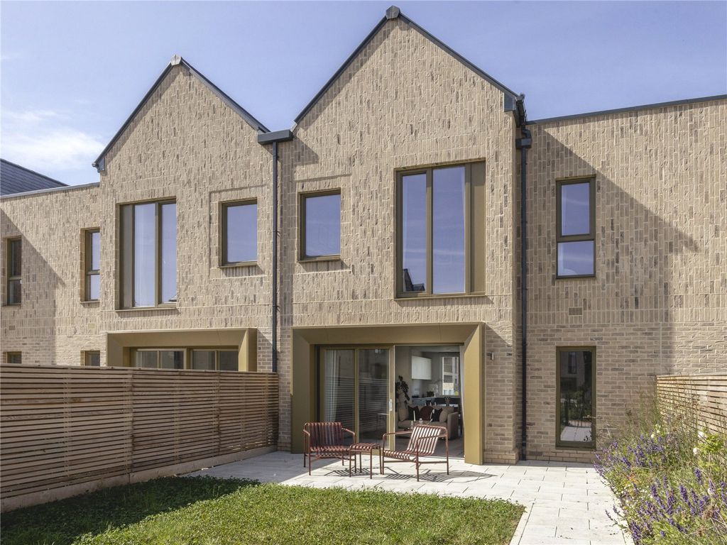 Property photo 1 of 29 Picture No. 23