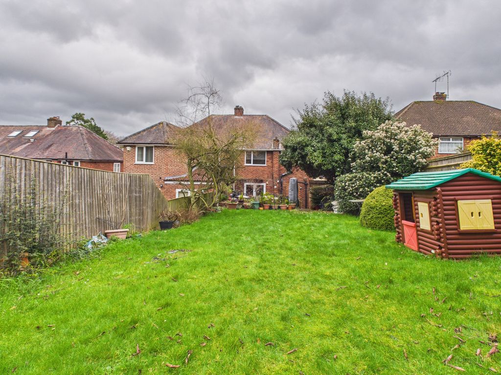 Property photo 2 of 15 Cam02136G0-Pr0541-Still009