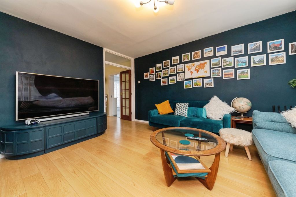 Property photo 3 of 22