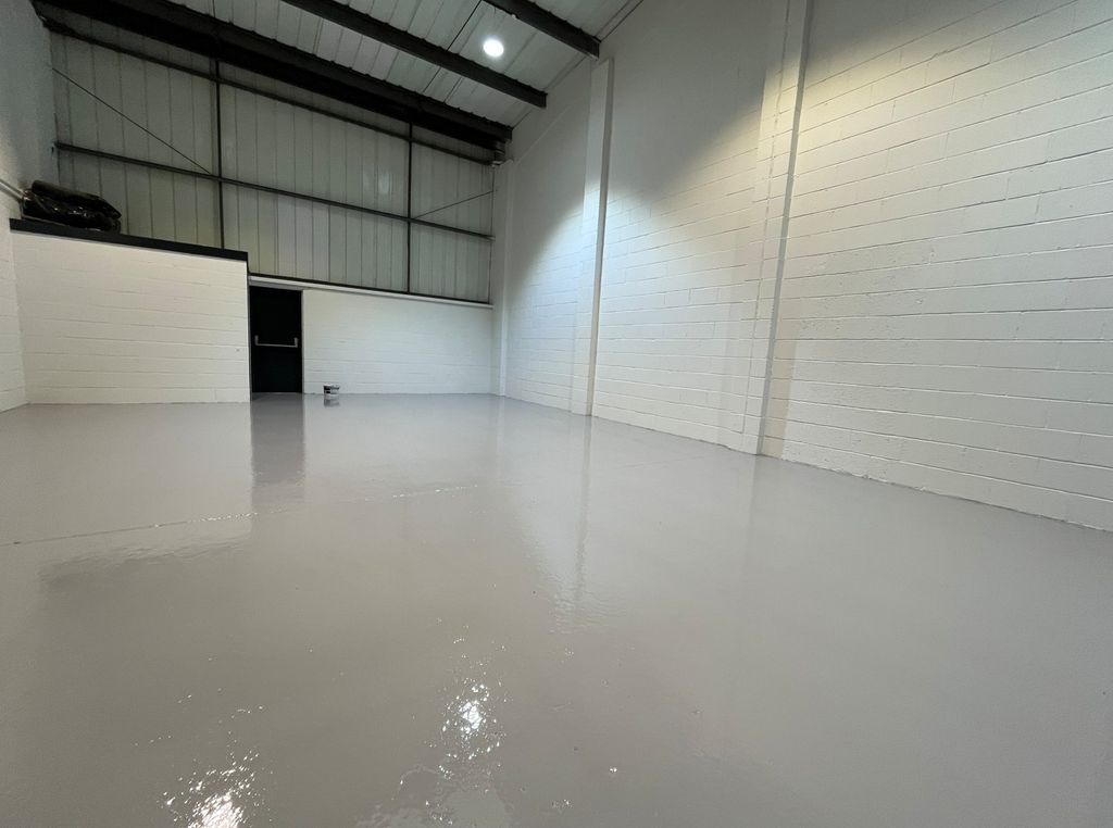 Property photo 2 of 3