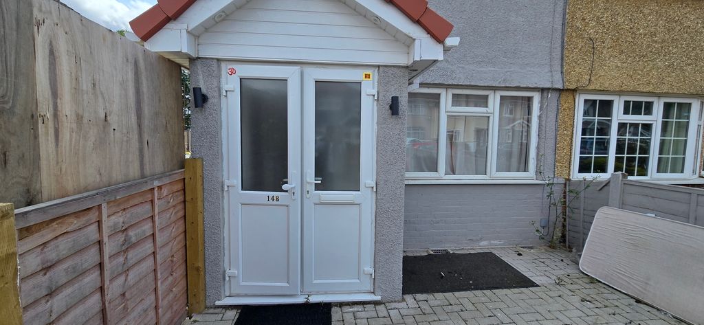 Property photo 1 of 1