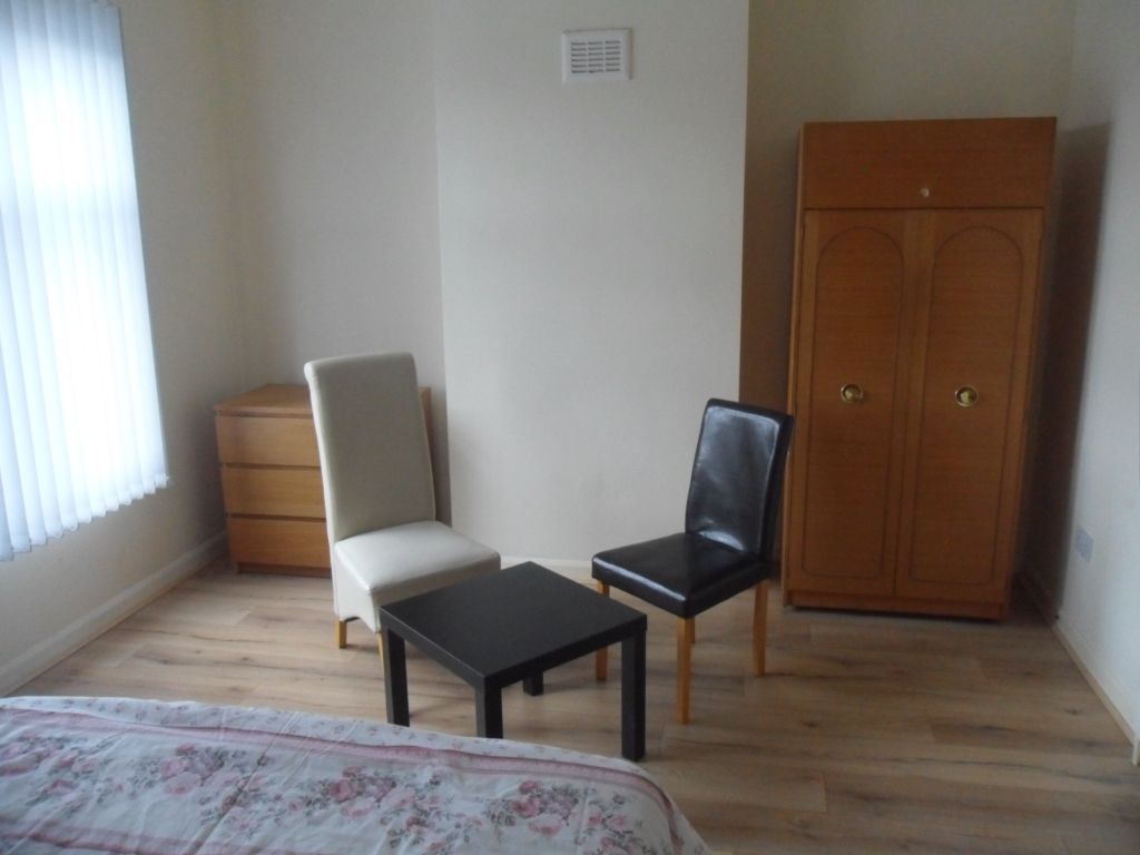Property photo 2 of 6