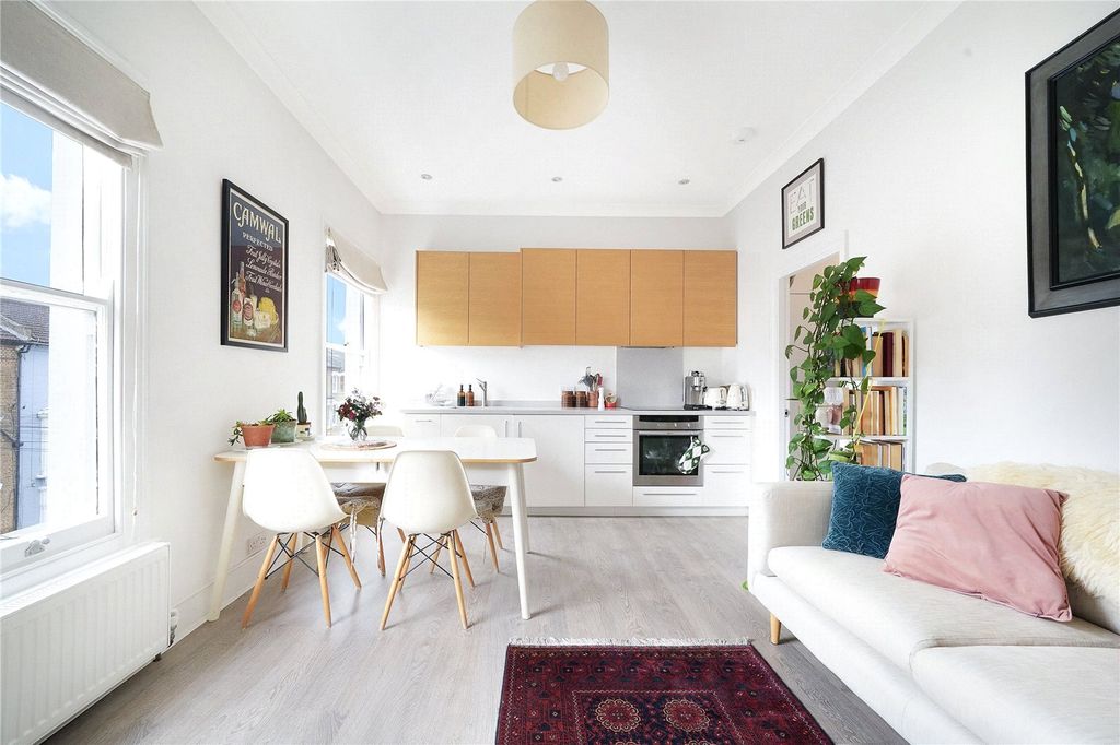 Property photo 2 of 20 Picture No. 03