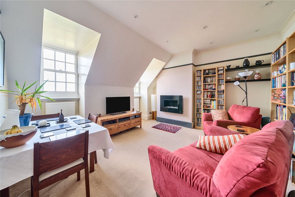 Property photo 3 of 10 Picture No. 07