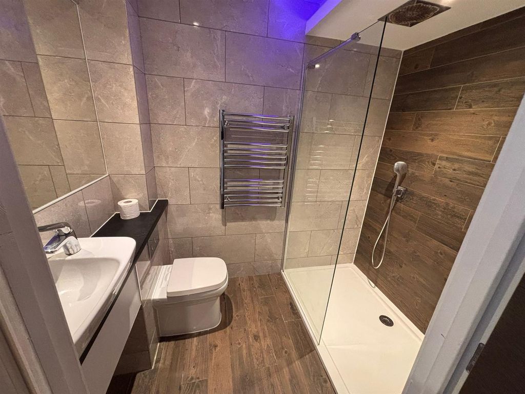 Property photo 2 of 7 Img-20250108-Wa0000.Jpg