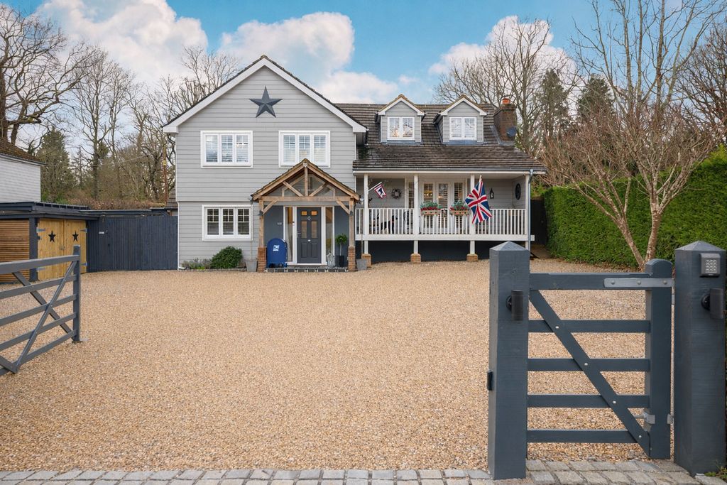 Property photo 1 of 22