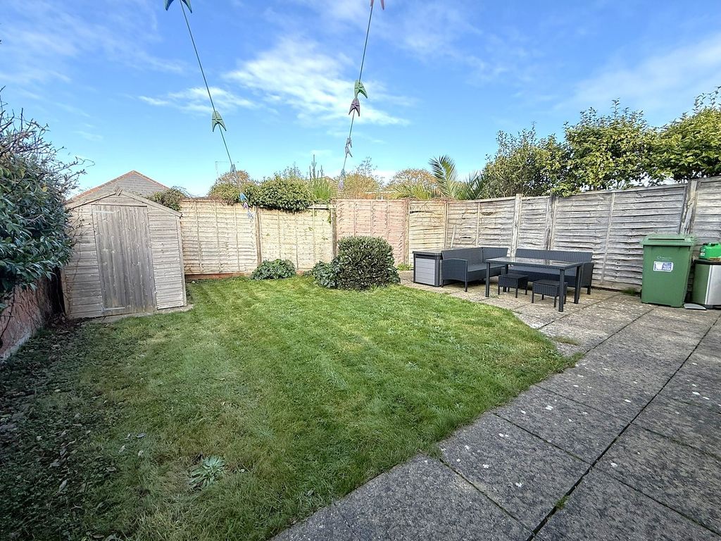 Property photo 2 of 22