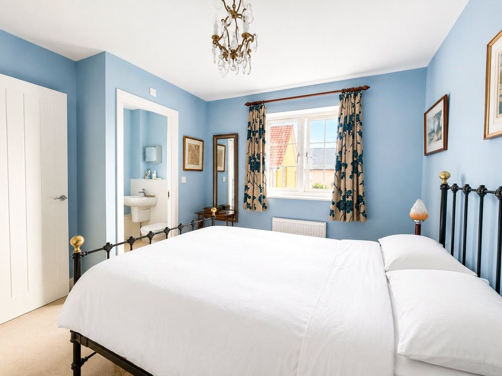 Property photo 3 of 17 3 - Picture No. 07