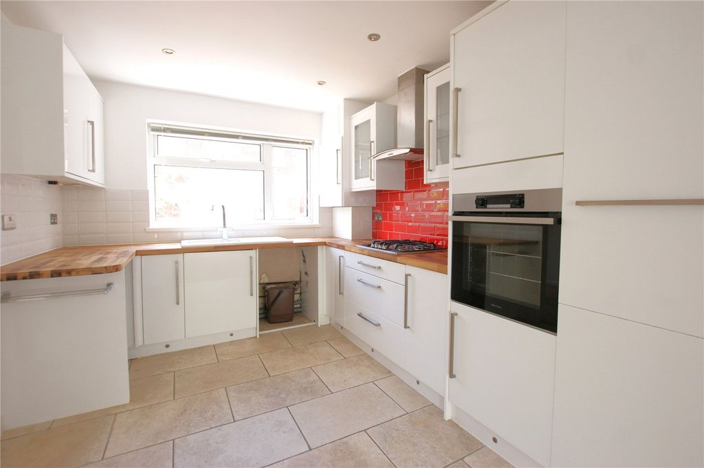 Property photo 2 of 9 Picture No. 05