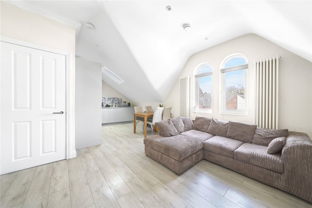 Property photo 1 of 11 Picture No. 06
