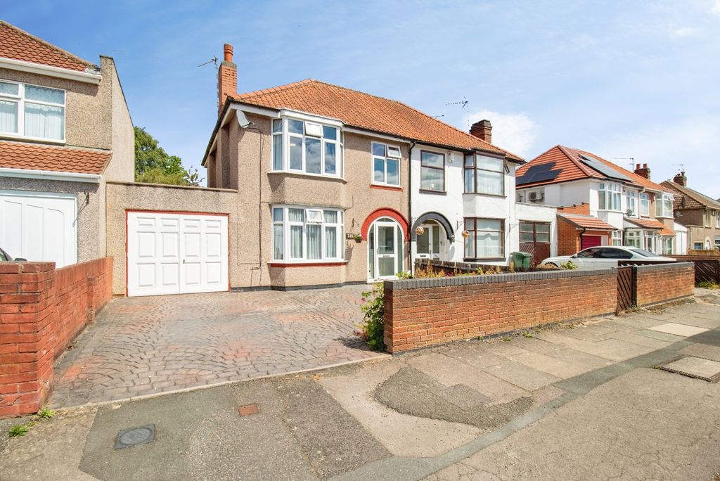 Property photo 1 of 17 Pbox-Img.Jpg