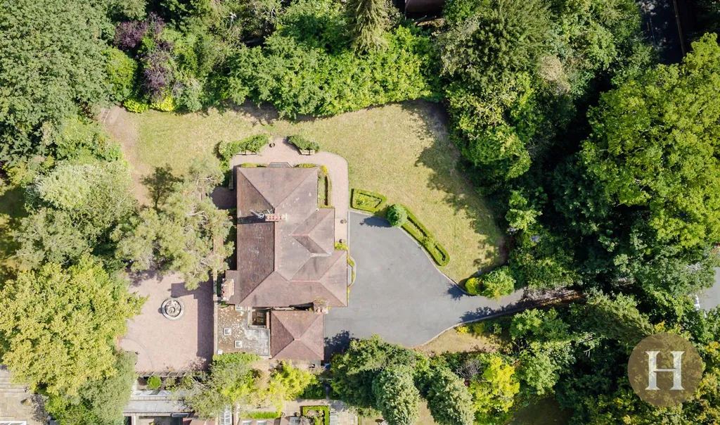 House in Birmingham, Edgbaston, West Midlands - View 6