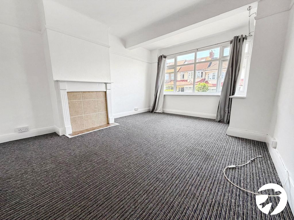 Property photo 2 of 15 Picture No. 07