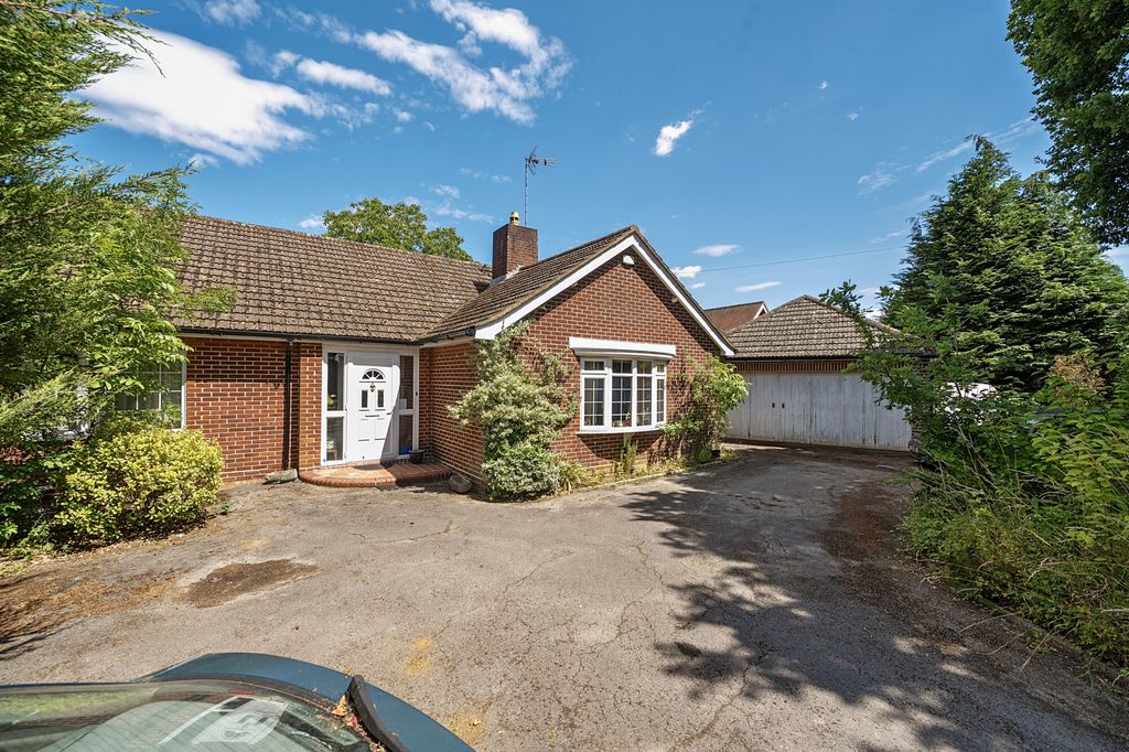 Property photo 1 of 16