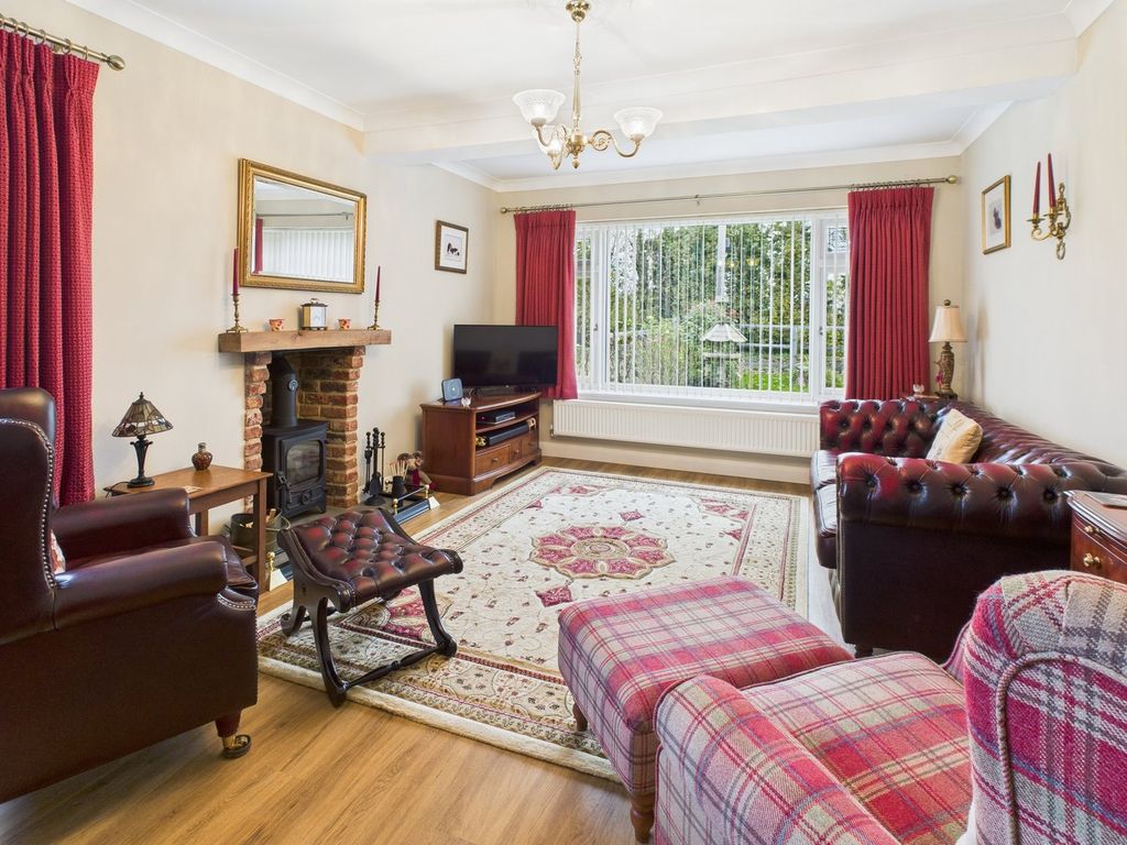 Property photo 3 of 41