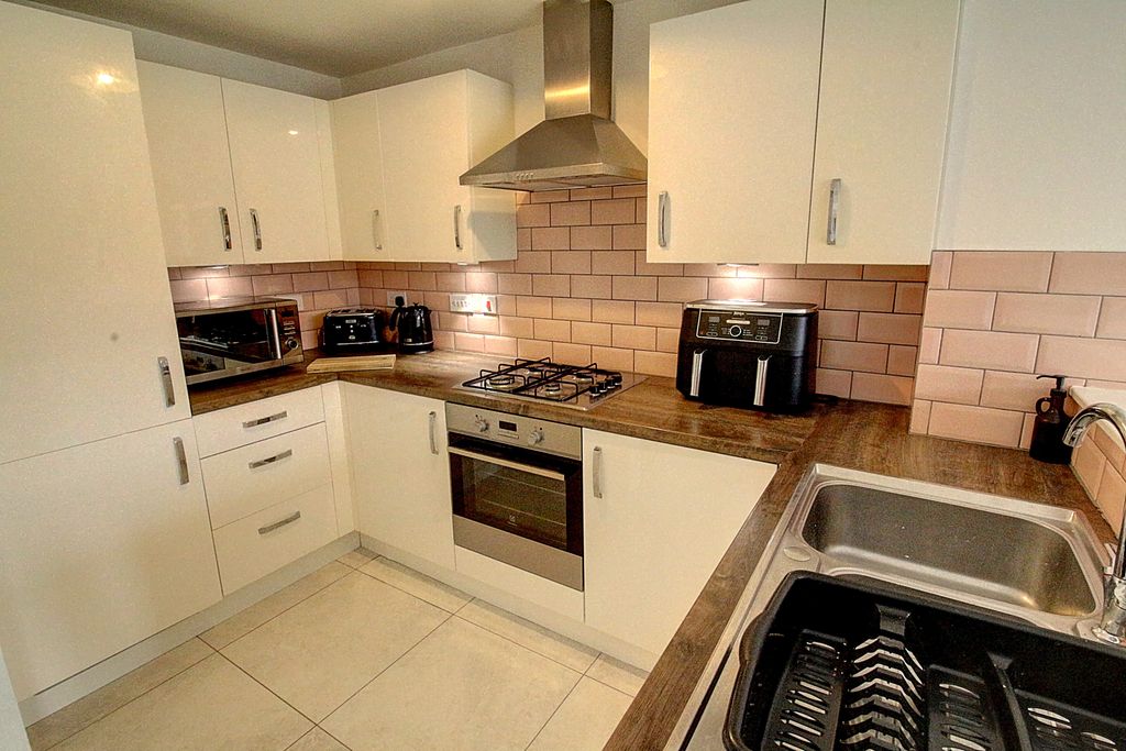 Property photo 2 of 22 Photo #2