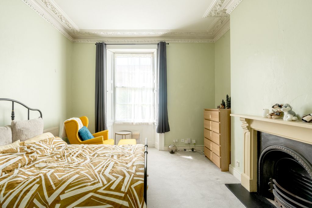 Property photo 1 of 10 1