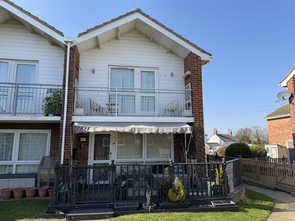 Property photo 1 of 14 Front.Jpg