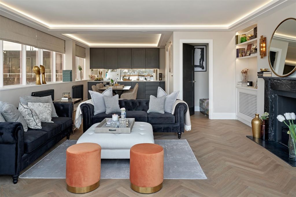 Property photo 3 of 30 Heritage 28-3-22   14.Jpeg