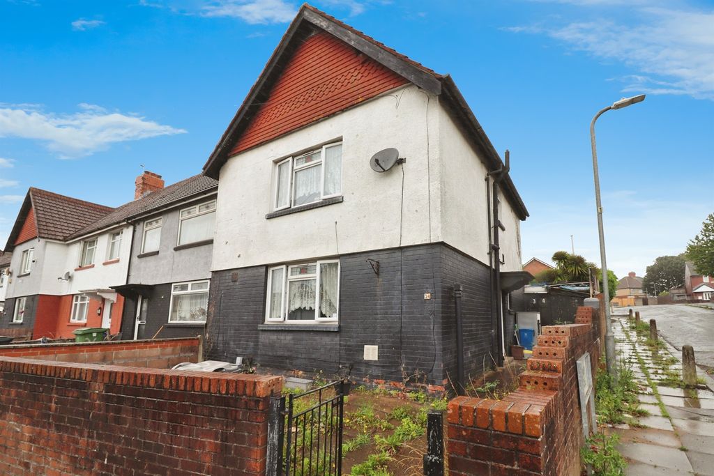 Property photo 1 of 17