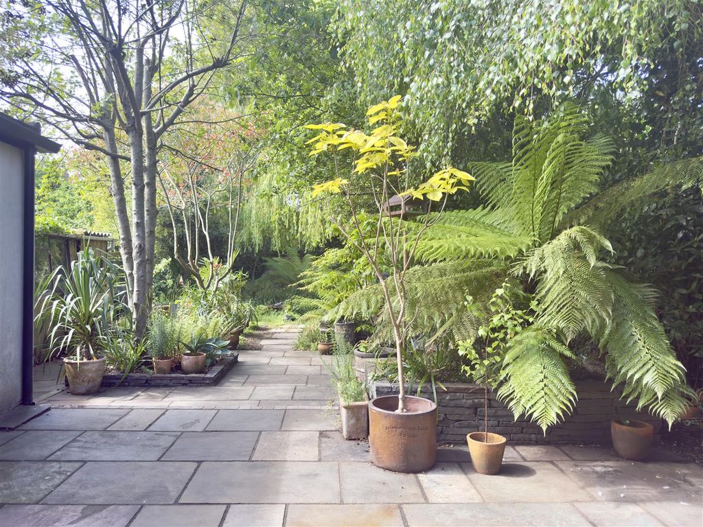 Additional image 34 of 5 bed semi-detached house for saleVictoria Road, Penarth CF64