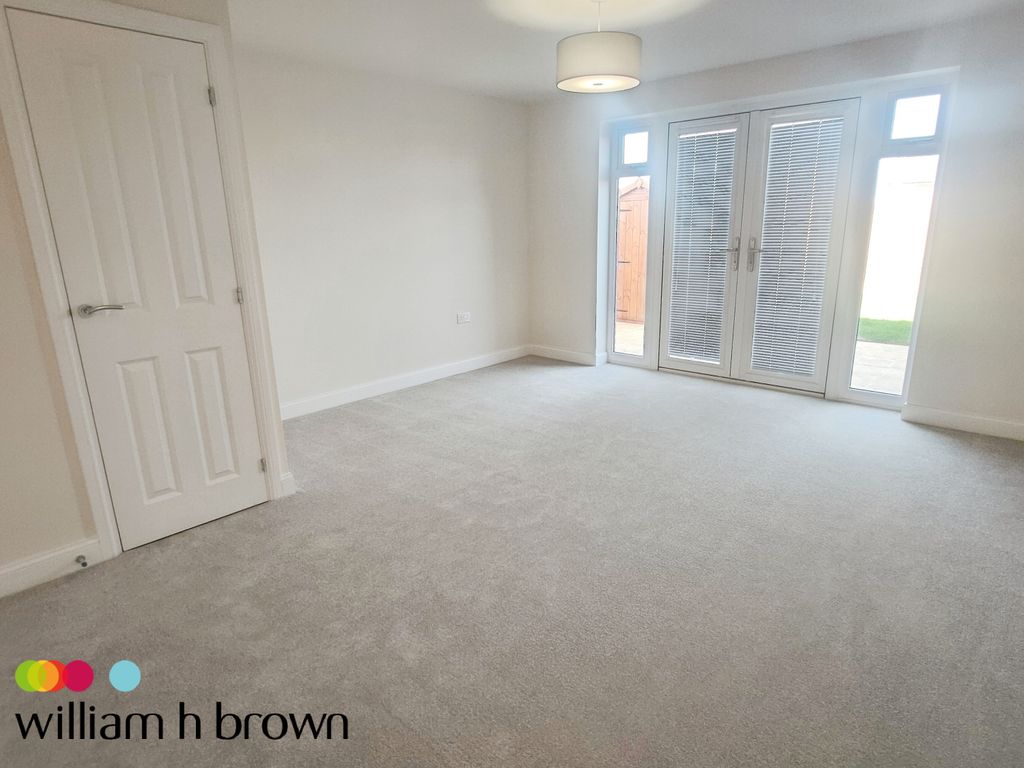 Property photo 2 of 13 Image