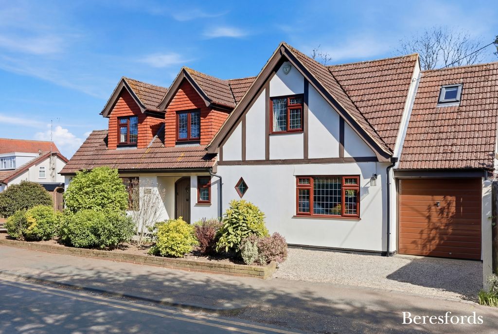 Additional image 24 of 3 bed detached house for saleHillhouse Drive, Billericay CM12