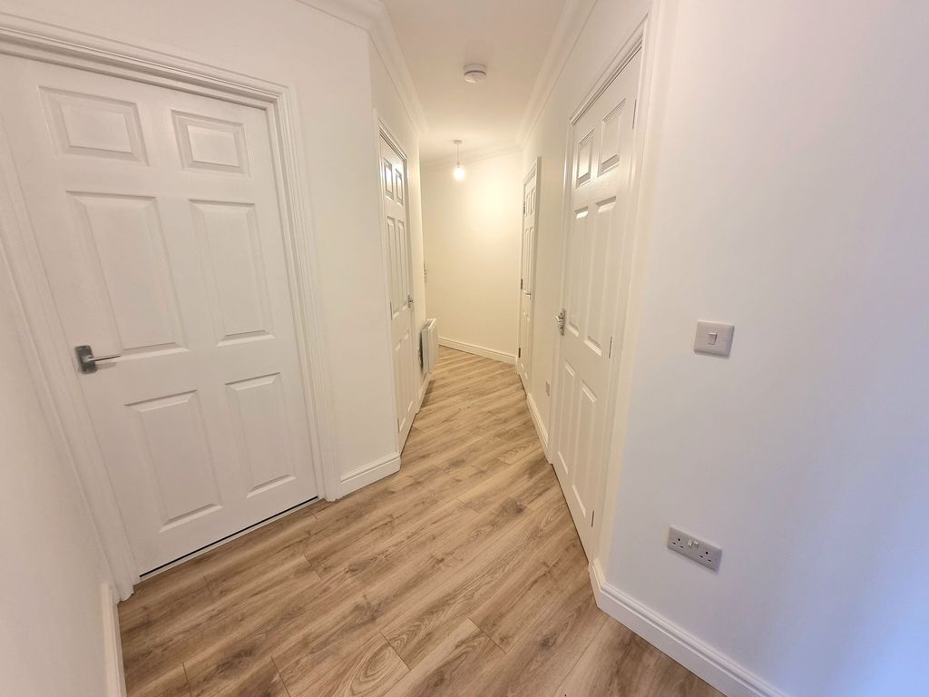 Property photo 2 of 20 Hallway