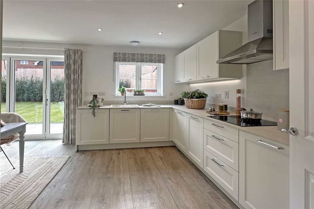 Property photo 3 of 10 Picture No. 29