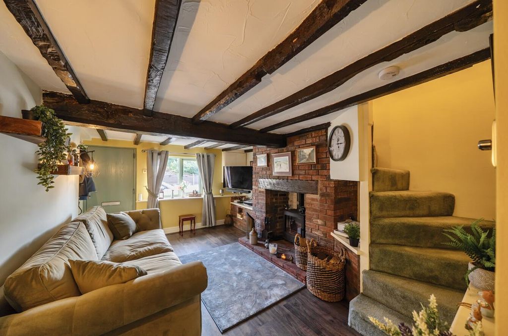 Property photo 2 of 19