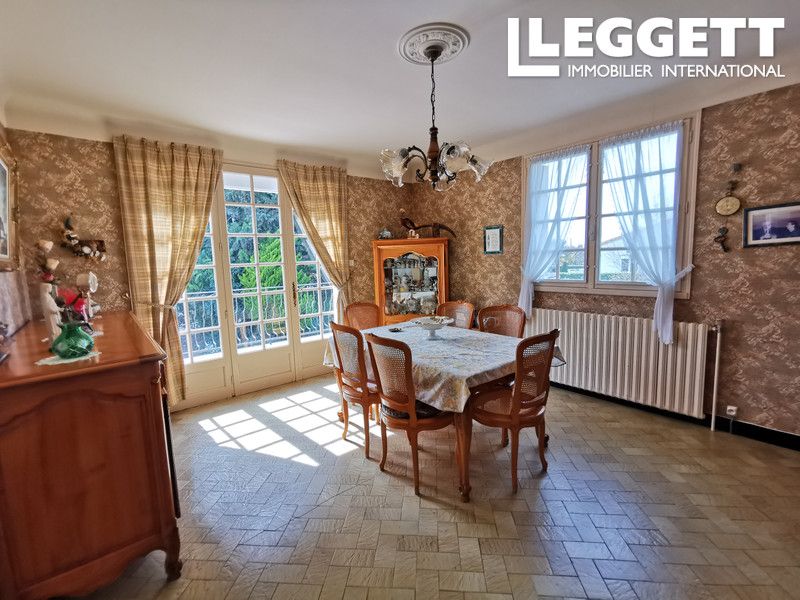 Property photo 3 of 10